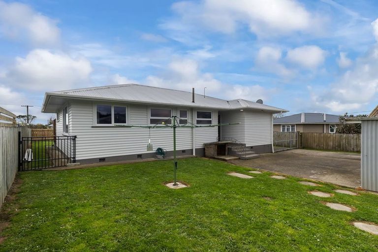 Photo of property in 36 Whittaker Street, Shannon, 4821