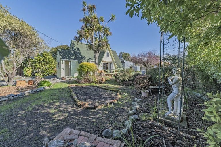 Photo of property in 27 West Street, Whitecliffs, Coalgate, 7673