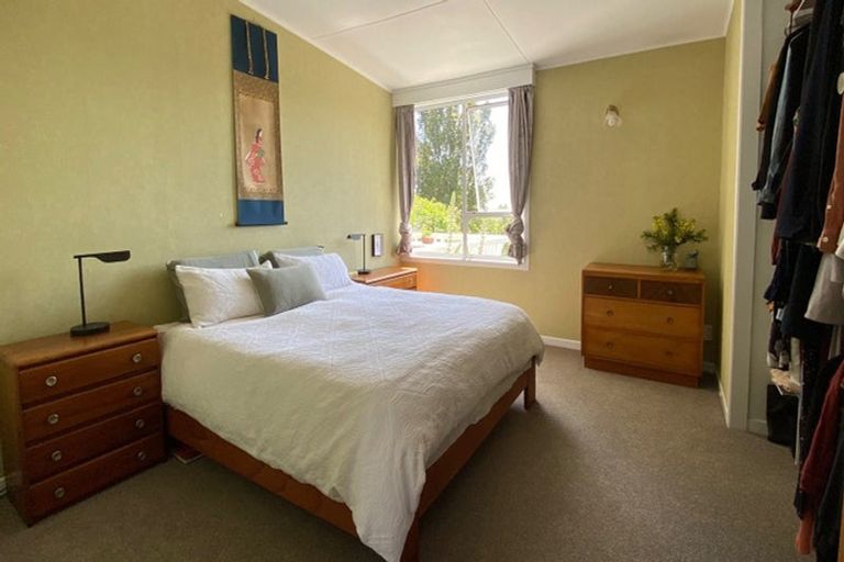 Photo of property in 3 Fernleigh Street, Ferndale, New Plymouth, 4310