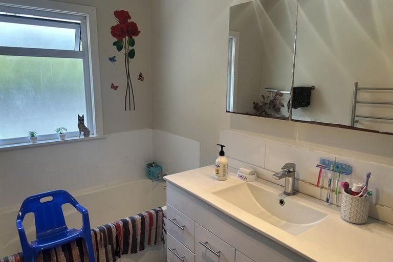 Photo of property in 330 Peachgrove Road, Fairfield, Hamilton, 3214