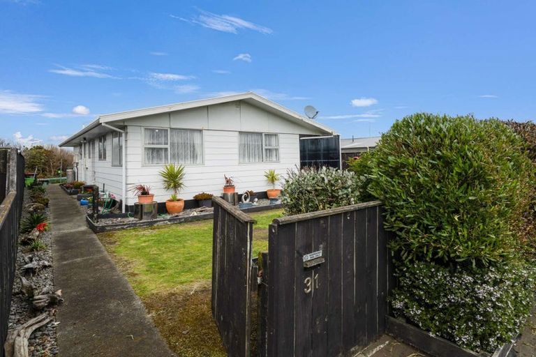 Photo of property in 31 Cross Street, Castlecliff, Whanganui, 4501