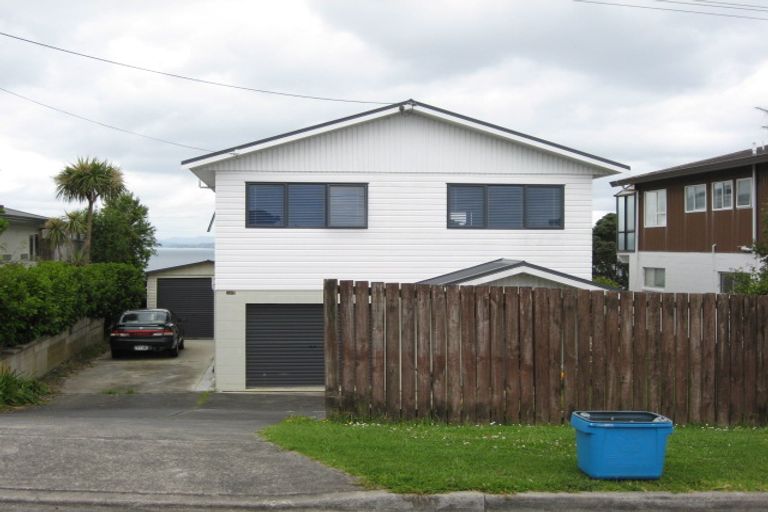 Photo of property in 1426 Whangaparaoa Road, Army Bay, Whangaparaoa, 0930