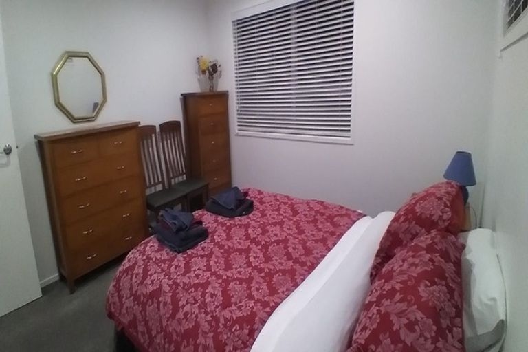 Photo of property in 662 Beach Road, Browns Bay, Auckland, 0630