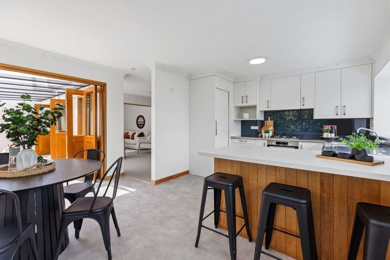 Photo of property in 324b Oceanbeach Road, Mount Maunganui, 3116