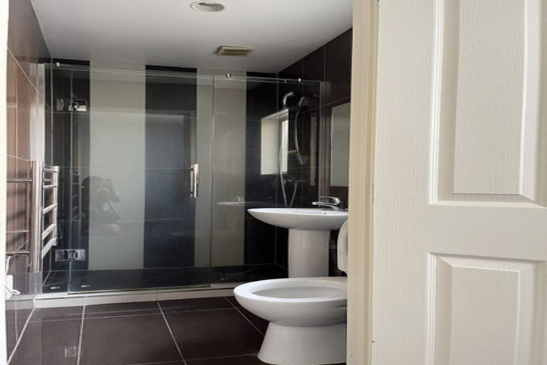 Photo of property in 42a Edendale Road, Somerville, Auckland, 2014