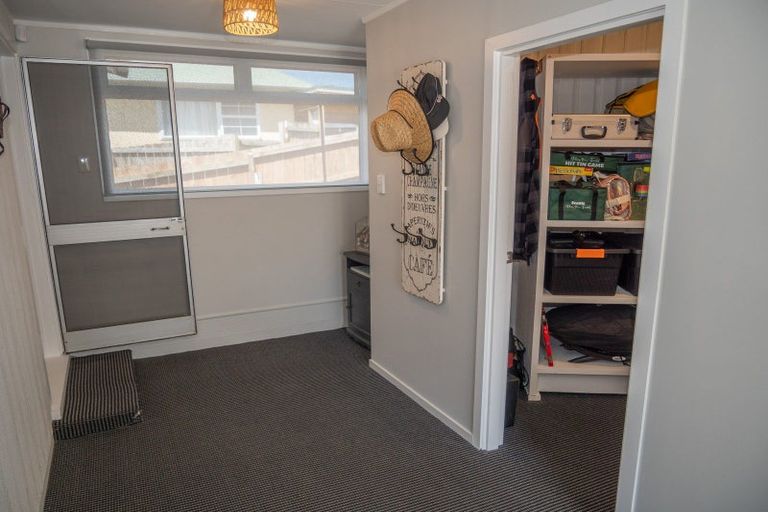 Photo of property in 28 Berghan Road, Coopers Beach, 0420