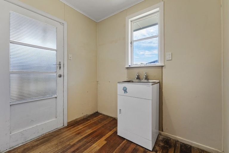 Photo of property in 130 Ferguson Street, West End, Palmerston North, 4412