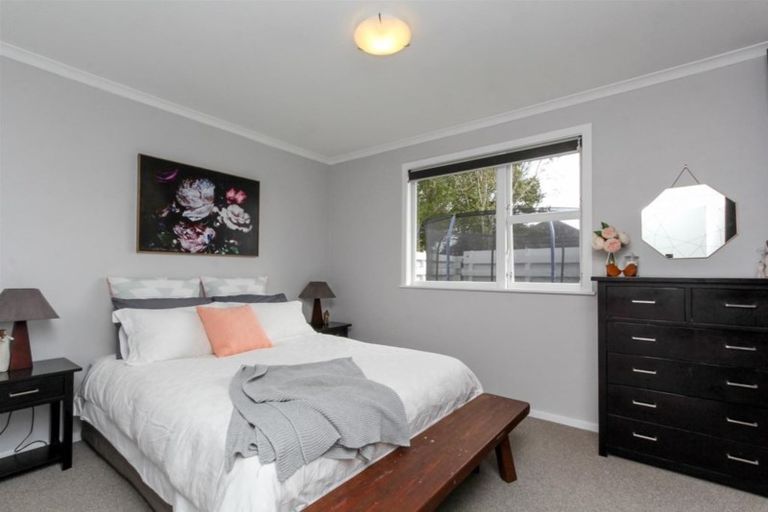 Photo of property in 15 Barclay Street, Ferndale, New Plymouth, 4310