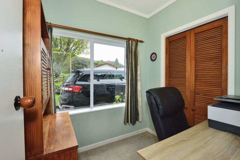 Photo of property in 18 King Street, Motu, Te Karaka, 4092