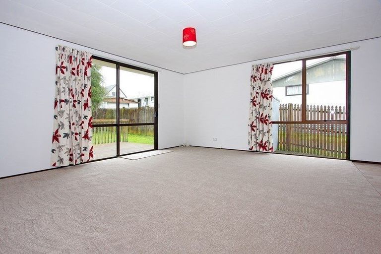 Photo of property in 1/27 Nearco Street, Randwick Park, Auckland, 2105
