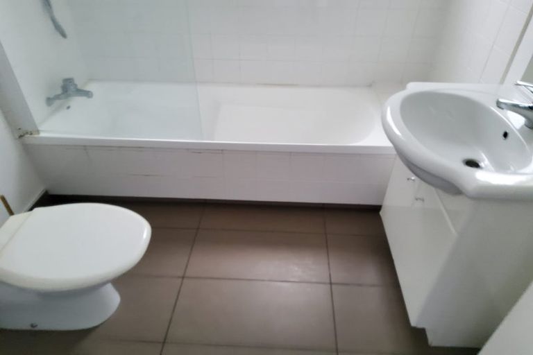 Photo of property in 221c The Terrace, Wellington Central, Wellington, 6011