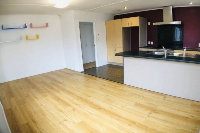 Photo of property in 213 Portage Road, Green Bay, Auckland, 0604