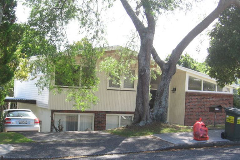 Photo of property in 6 Vienna Place, Birkenhead, Auckland, 0626