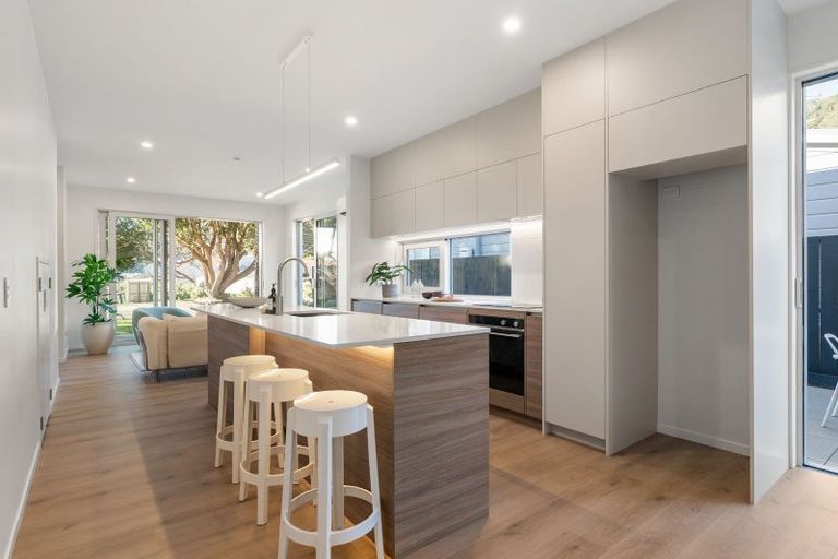 Photo of property in 15 Puriri Street, Woburn, Lower Hutt, 5010