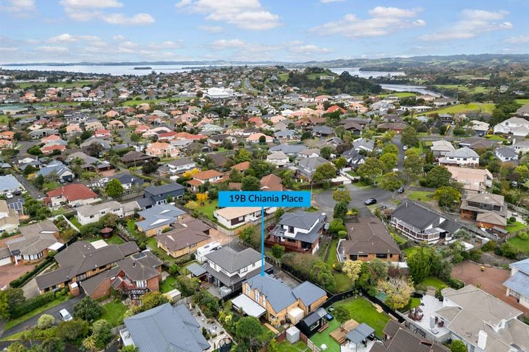 Photo of property in 2/19 Chiania Place, Somerville, Auckland, 2014