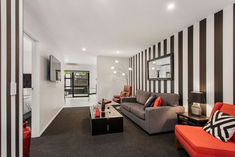 Photo of property in 2 Rembrandt Place, Burnside, Christchurch, 8053