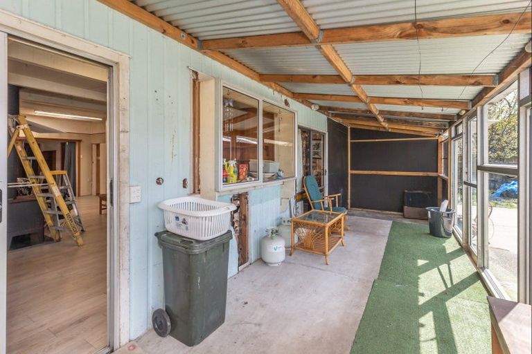 Photo of property in 40 Mako Mako Road, Levin, 5510