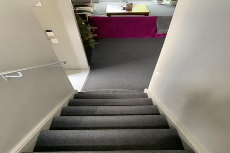 Photo of property in 30a Lyndon Street, Riccarton, Christchurch, 8041