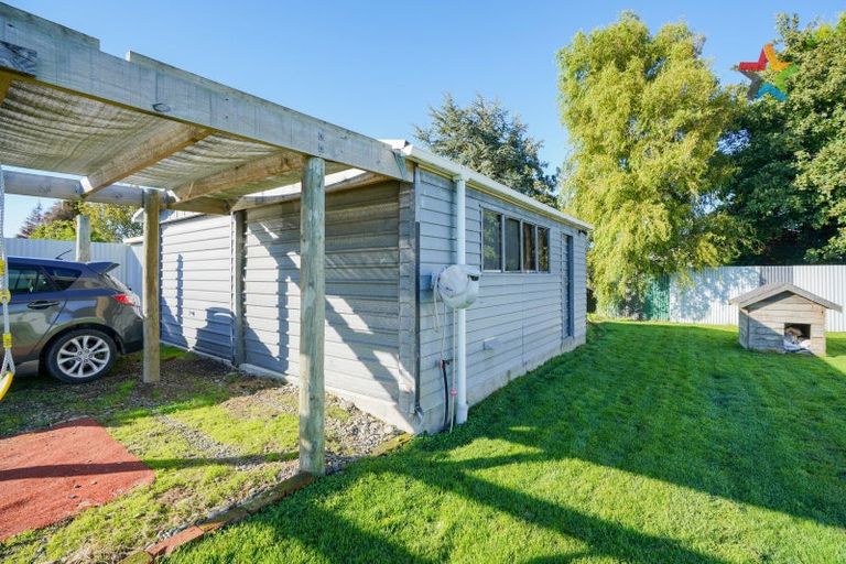 Photo of property in 15 Morell Street, Strathern, Invercargill, 9812