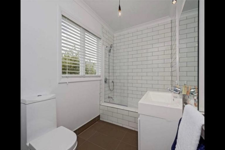 Photo of property in 15 Blair Avenue, Pukekohe, 2120