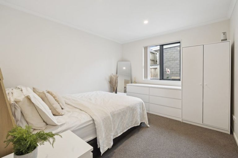 Photo of property in 72 Totara Meadows Court, Wiri, Auckland, 2104