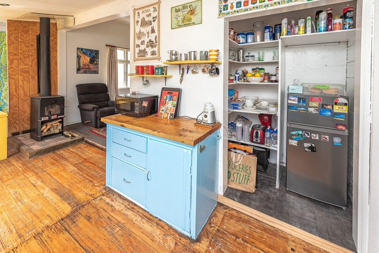 Photo of property in 10 Guyton Street, Whanganui, 4500