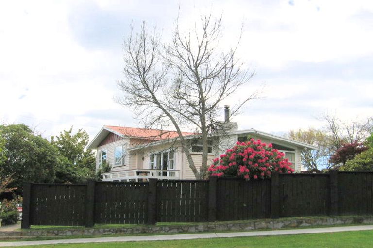 Photo of property in 60 Te Hatepe Avenue, Taupo, 3330