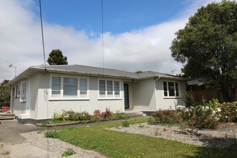 Photo of property in 37 Mangahao Road, Pahiatua, 4910