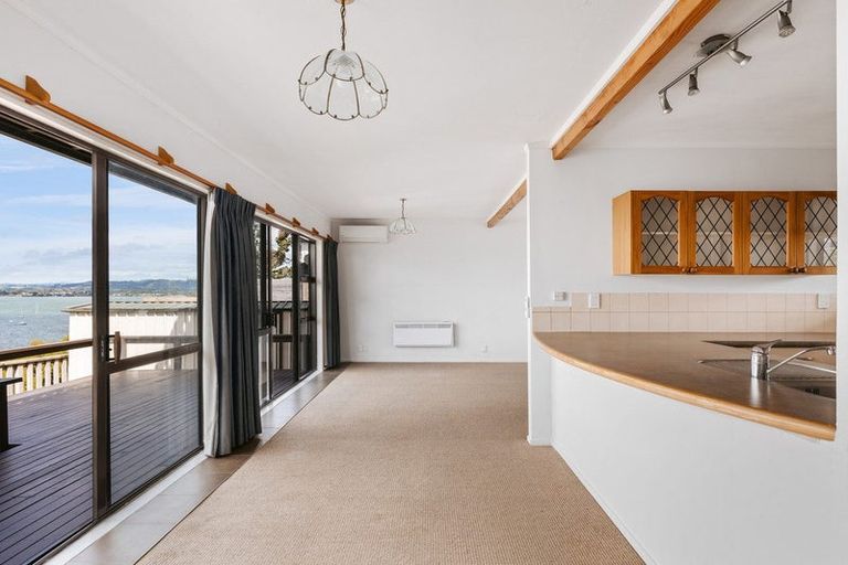 Photo of property in 87 Harbour View Road, Omokoroa, 3114