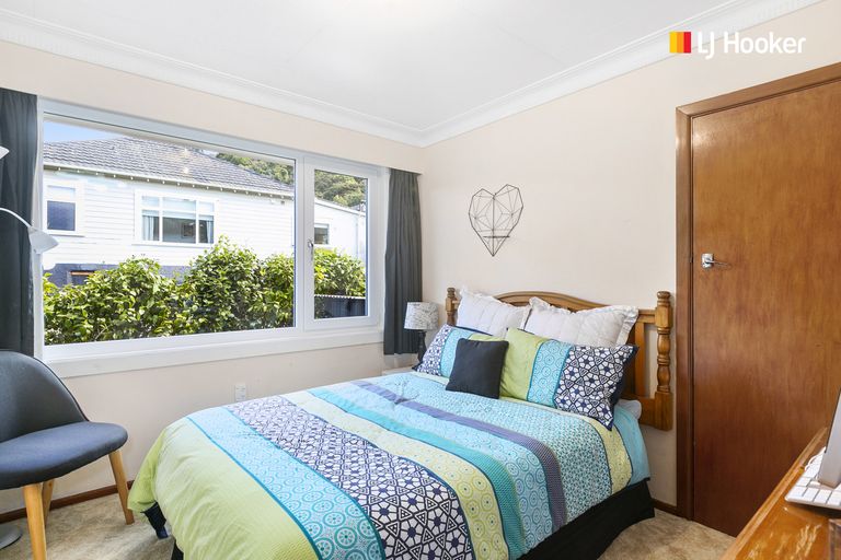 Photo of property in 24 Saint Albans Street, Bradford, Dunedin, 9011