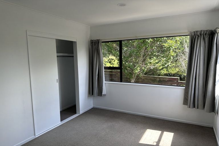 Photo of property in 4/205 Lake Road, Belmont, Auckland, 0622