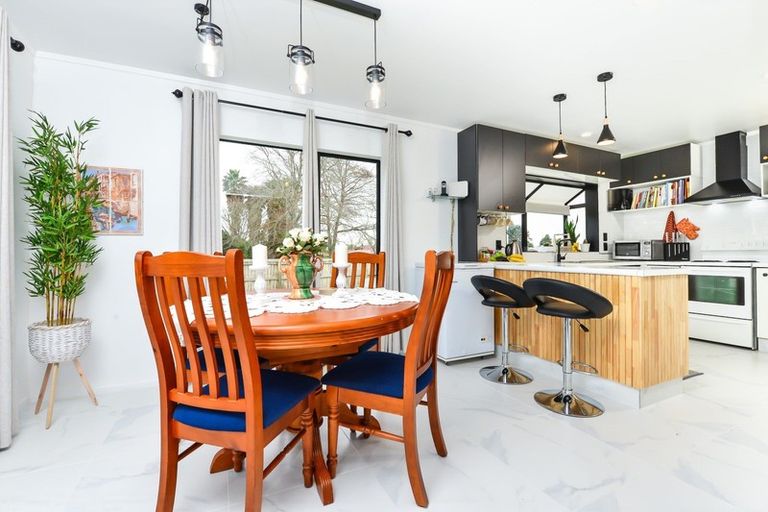 Photo of property in 18 Brownlie Crescent, Huntly, 3700