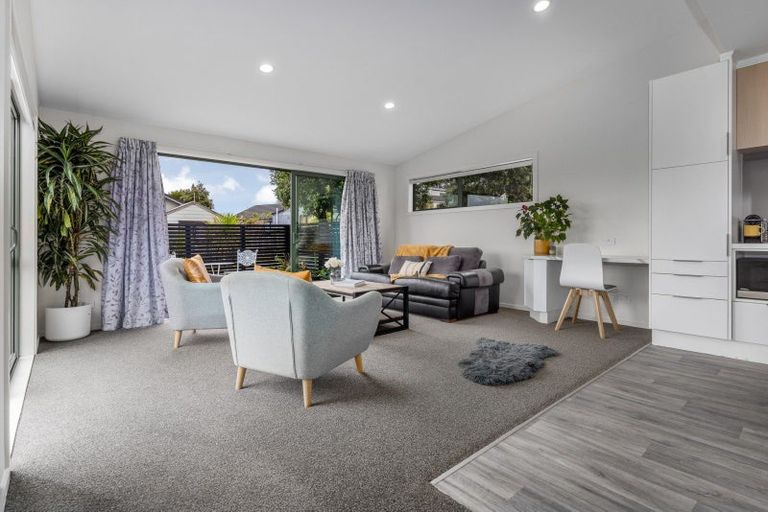 Photo of property in 42f James Cook Drive, Whitby, Porirua, 5024