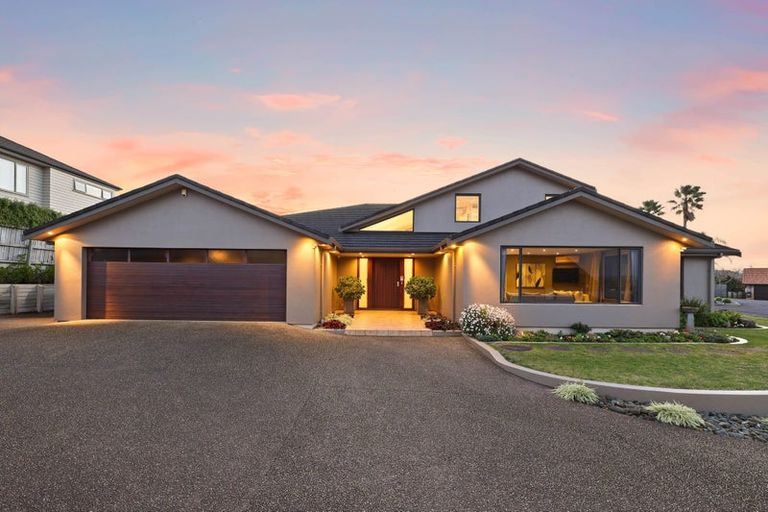 Photo of property in 253 Wellington Street, Pukekohe, 2120