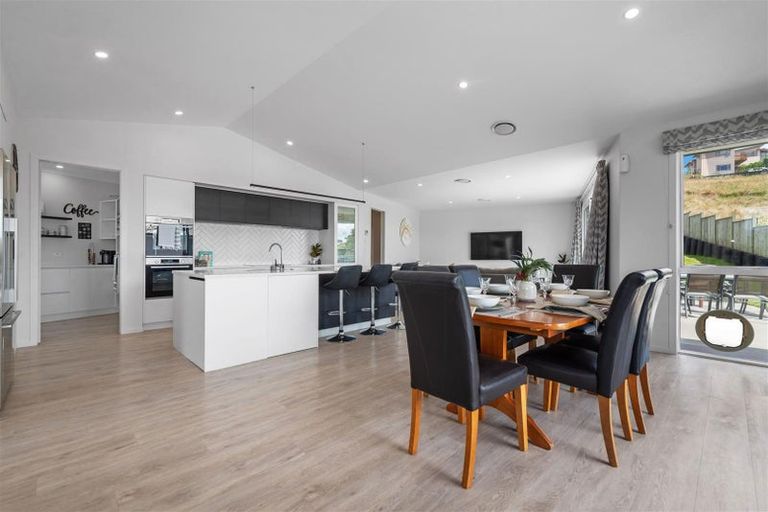 Photo of property in 39 Great Road West, Matipo Heights, Rotorua, 3015