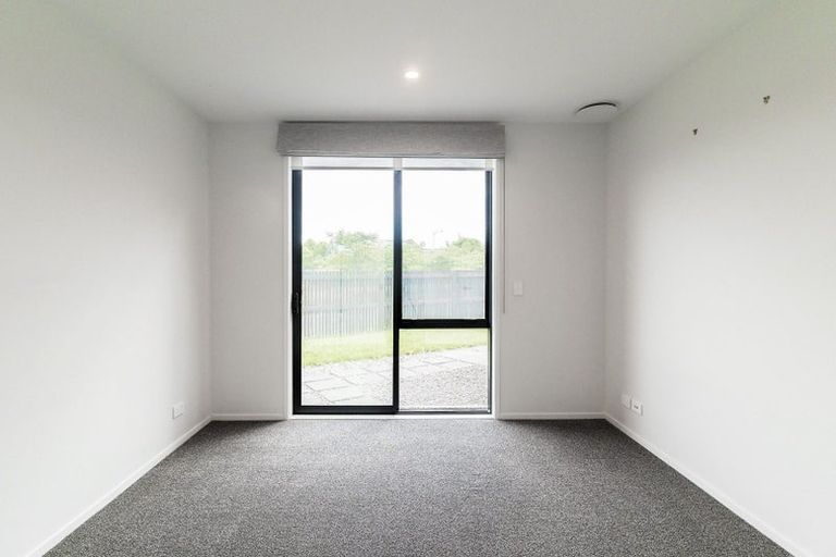 Photo of property in 1 Gallantry Crescent, Papakura, 2110