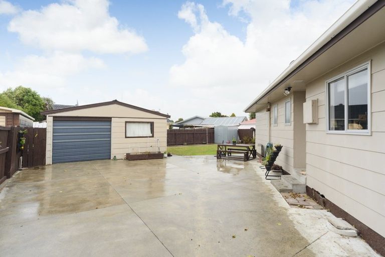 Photo of property in 10 Hillcrest Drive, Kelvin Grove, Palmerston North, 4414