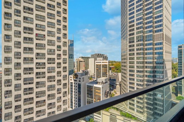 Photo of property in 2005/10 Commerce Street, Auckland Central, Auckland, 1010