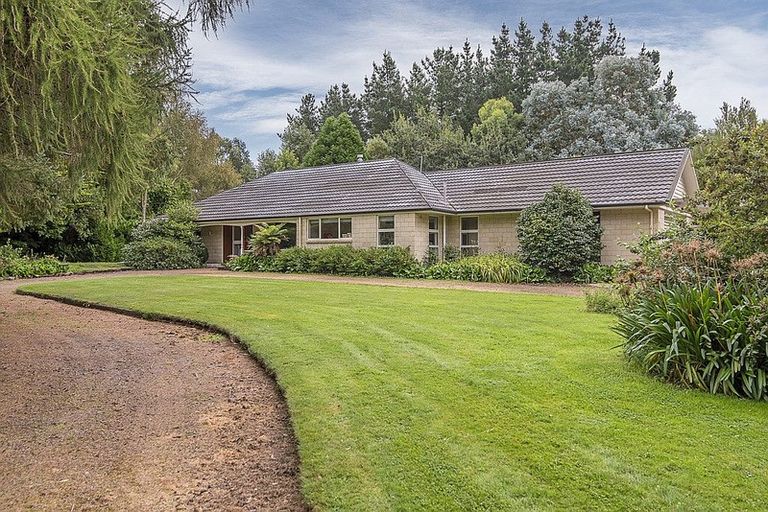 Photo of property in 508 Halkett Road, West Melton, Christchurch, 7671