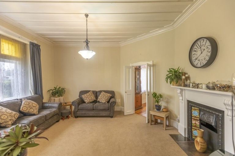 Photo of property in 9 Consitt Street, Takapau, 4203