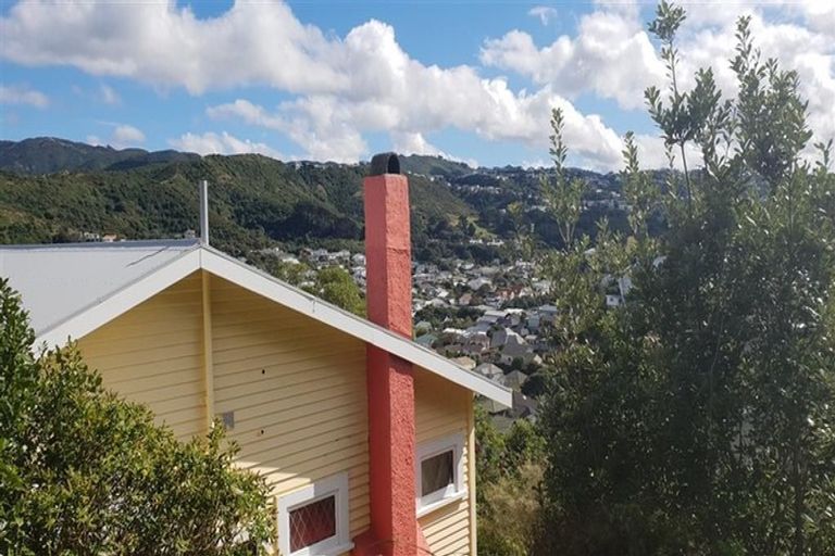 Photo of property in 119 Volga Street, Island Bay, Wellington, 6023