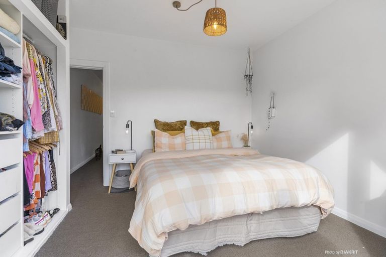 Photo of property in 24 Volga Street, Island Bay, Wellington, 6023