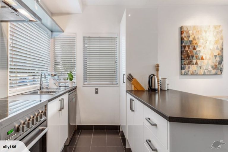 Photo of property in 14 Kirikiri Lane, East Tamaki, Auckland, 2013