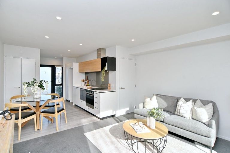 Photo of property in 5/302 Fitzgerald Avenue, Christchurch Central, Christchurch, 8013