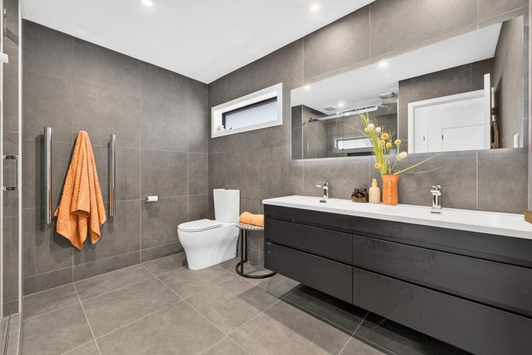 Photo of property in 511 Kiwitahi Road, Helensville, 0875