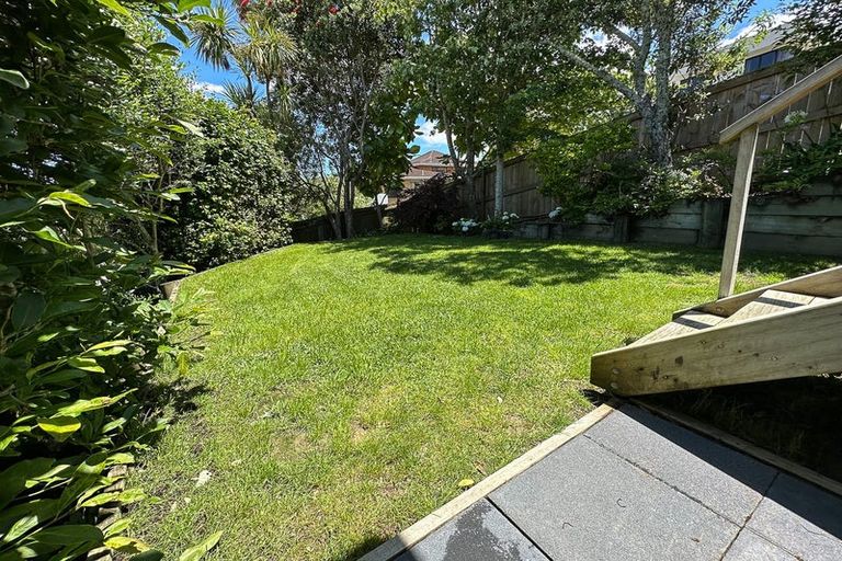 Photo of property in 2/51 Nigel Road, Browns Bay, Auckland, 0630