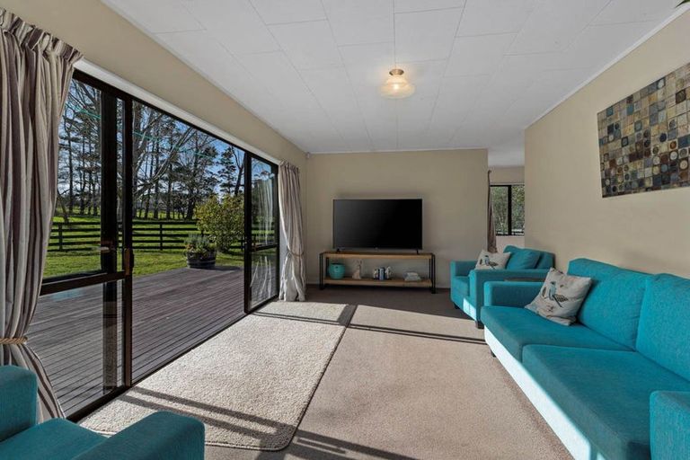 Photo of property in 10 Lascelles Drive, Dairy Flat, Albany, 0794