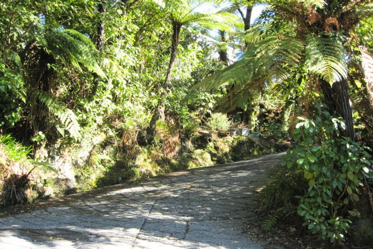 Photo of property in 20 Weenink Road, Karoro, Greymouth, 7805