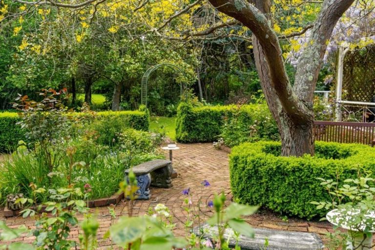 Photo of property in 61 Kibblewhite Road, Upper Plain, Masterton, 5888