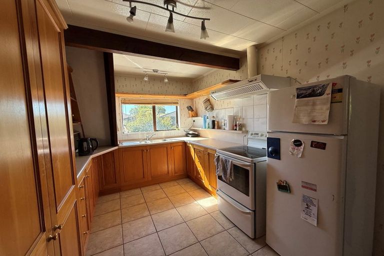 Photo of property in 97b Johns Road, Northwood, Christchurch, 8051